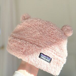 Patagonia Soft Pink Kids Fleece Hat